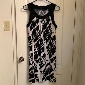 Tiana B. Black and White Sleeveless Dress